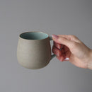 マグカップアメリマグカップマグカップ波佐見焼波佐見コーヒーお茶ブルー青青色水色ブラック黒黒色イエロー黄黄色ベージュ軽い薄い持ちやすいかわいいカワイイおしゃれオシャレモダンカフェ喫茶店喫茶