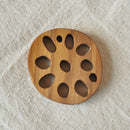 【5個セット】【送料無料】【ネコポス】コースター木製れんこん8cm蓮根縁起物木ウッドチークチーク材ブラウン茶色カフェナチュラルオーガニックかわいいおしゃれモダン